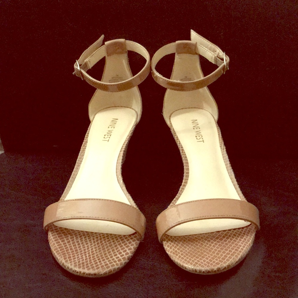 Nine West low wedges